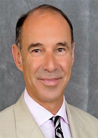 Headshot of Andy Gellepis